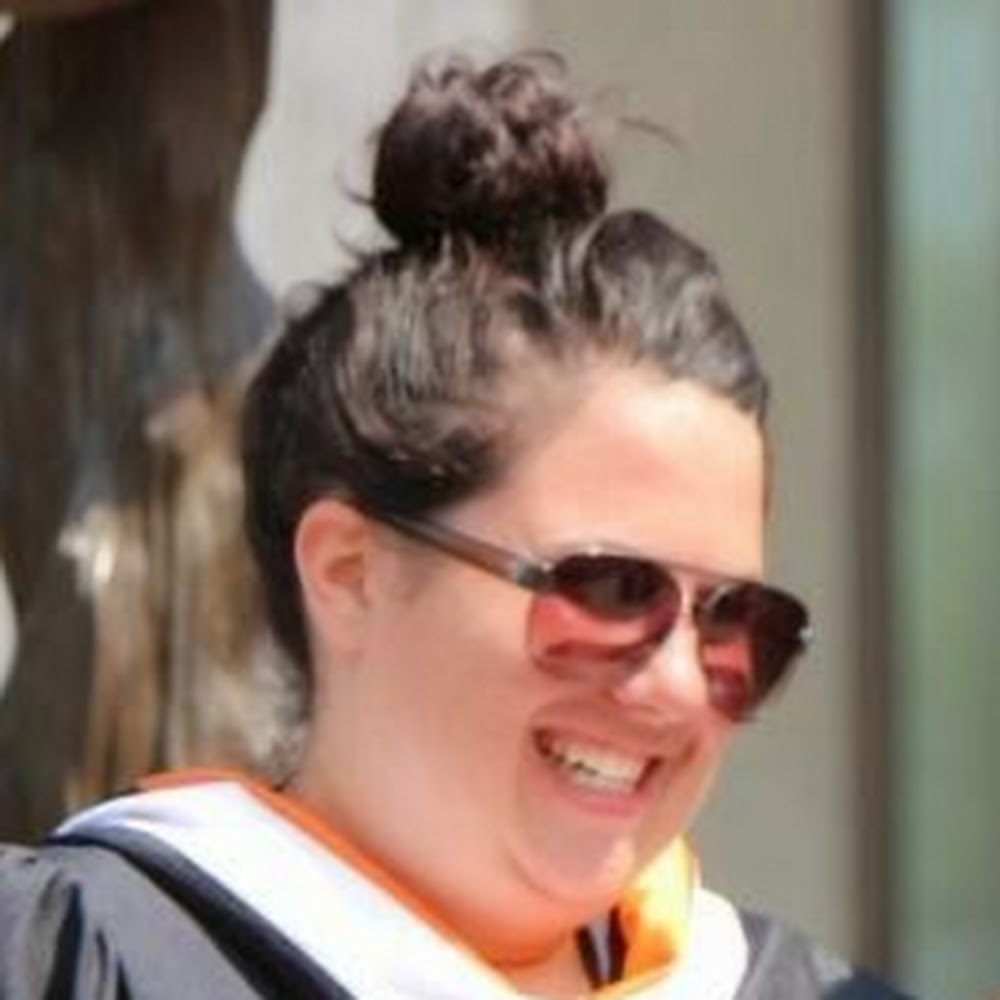 Meet your Posher, Lily